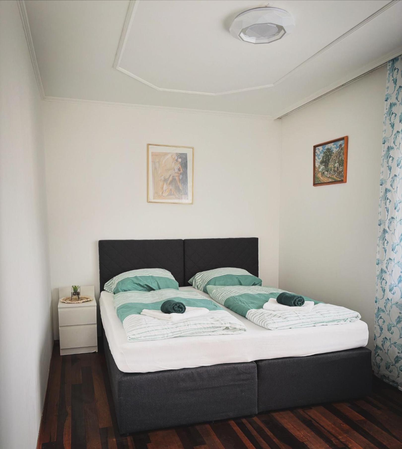 R&S Apartment Štýrský Hradec Exteriér fotografie